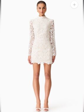 elliatt cora white & cream long sleeve lace mini bridal dress size medium NEW
